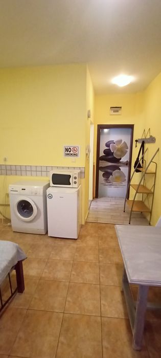 Дава се под наем Едностаен апартамент в Варна, Бриз - 24 кв.м за 287.13 € - Снимка #2