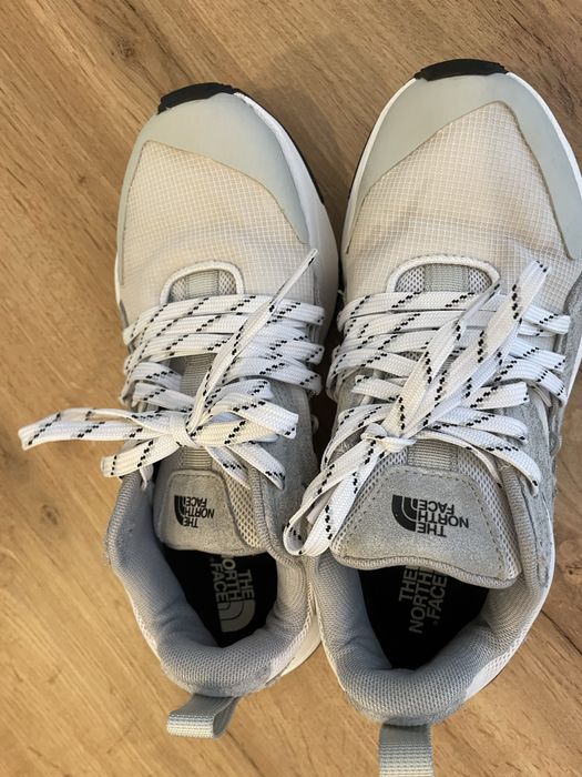 Маратонки The North face като нови