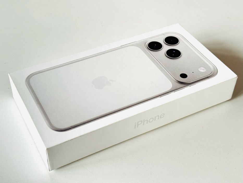 Iphone 17 Pro Max 256GB White Гаранция 1 година