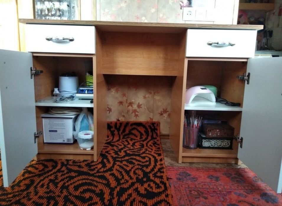 Стол для маникюра