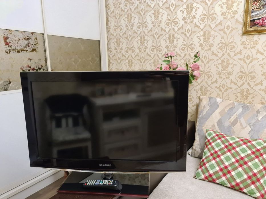 Продам телевизор