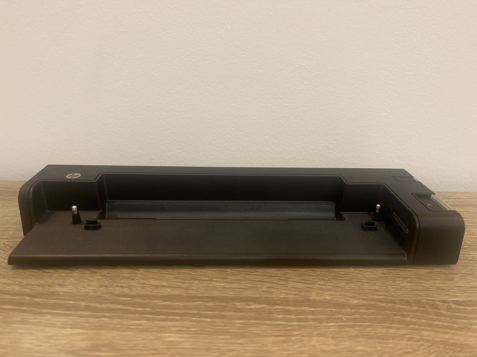 HP 2560 Docking Station