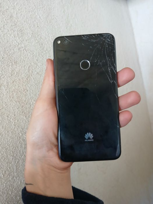 Vând touch-screen funcțional