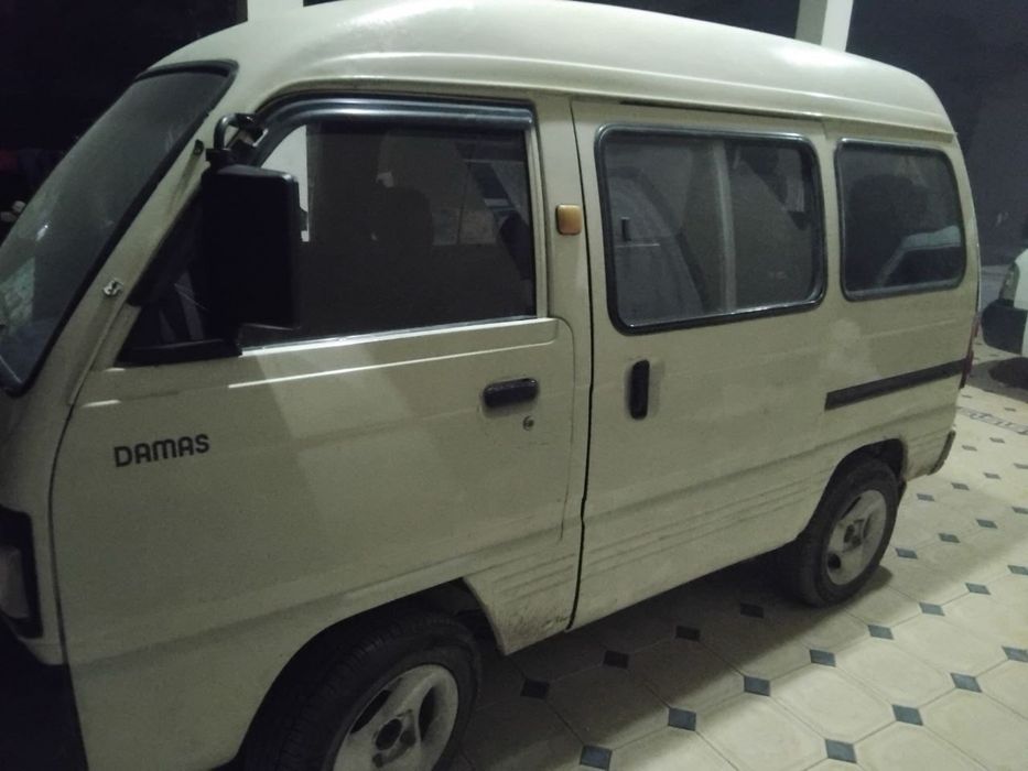 Damas sotiladi yili 2002