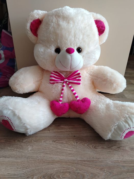 Продам  медведей