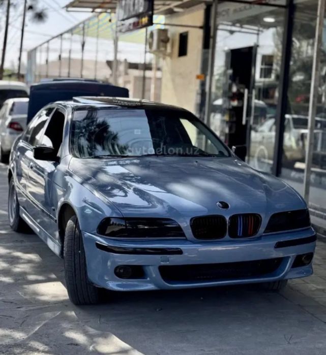 BMW E39 Aftomat 2 litr naxadu srochno sotiladi