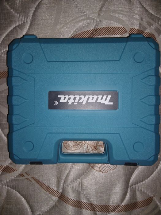 Шуруповерт аккумуляторный