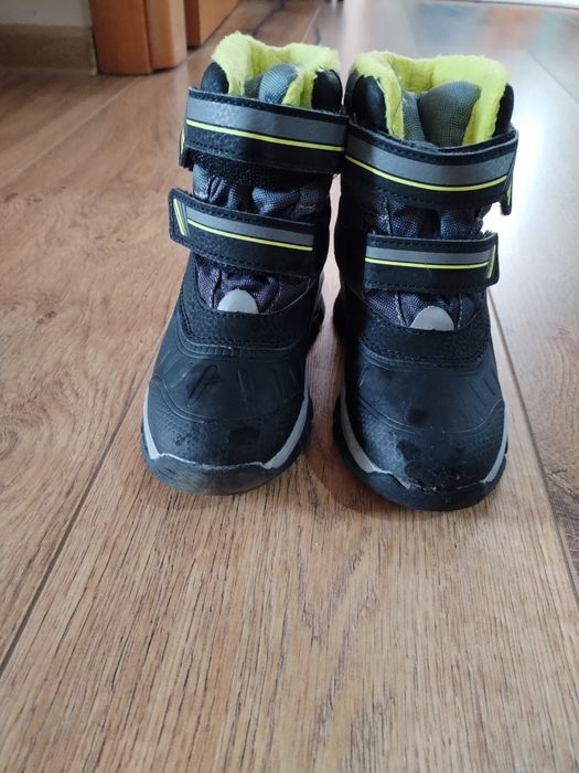 Зимни ботушкиа момче 26 номер