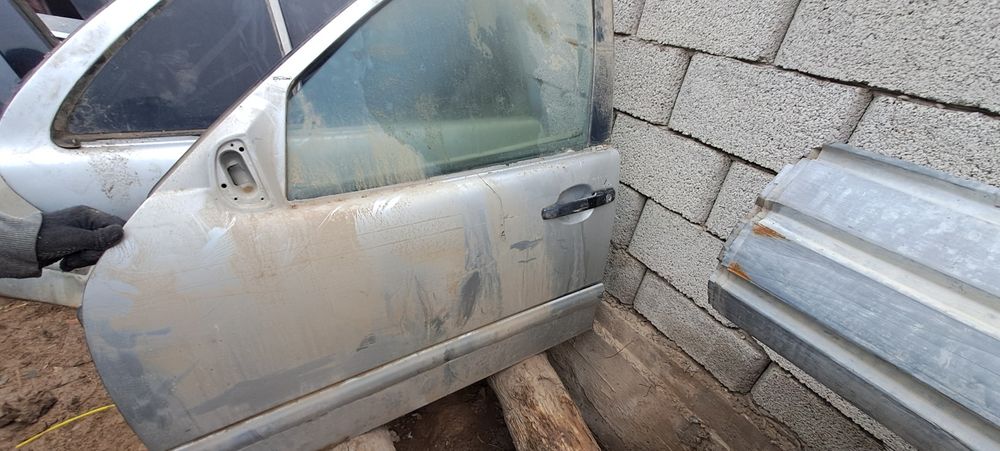 Беу запчасти  на мерс..