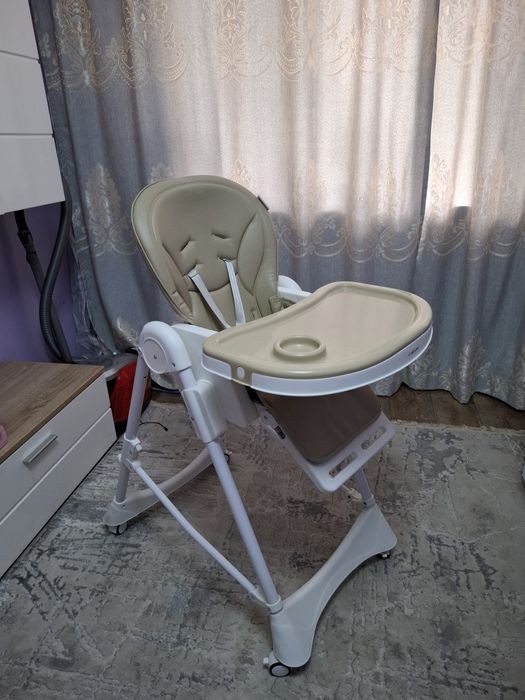 Продам стул для кормления