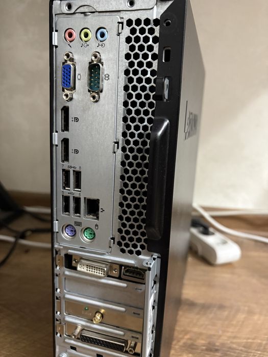 Продам ПК, i3 7100, 4gb, 256ssd