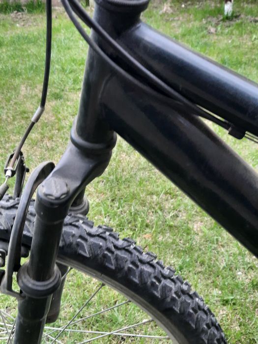 Bicicleta de talie medie ptr copii între 10 și 16 ani sau ptr persoane de talie mai mica !