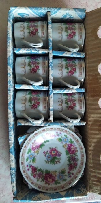 Vând set cești pentru cafea