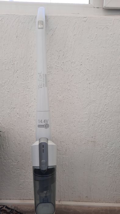 Продам ручной пылесос Tefal