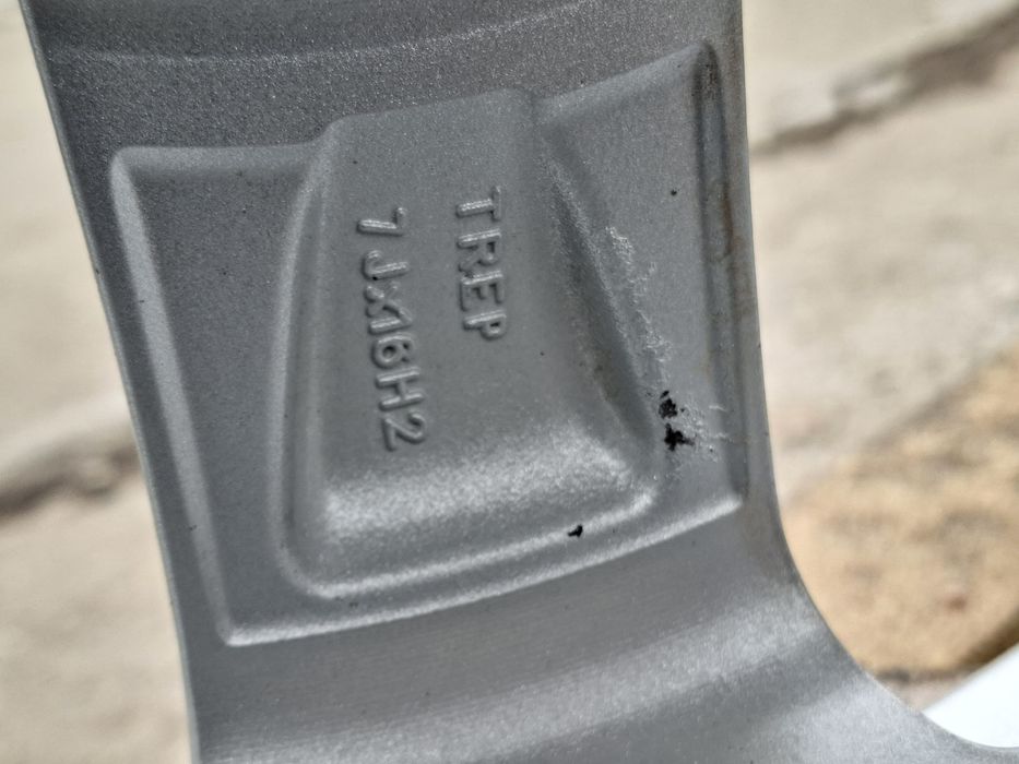 16" 5X114.3mm Dezent, 5х114.3мм Немски Алуминиеви джанти