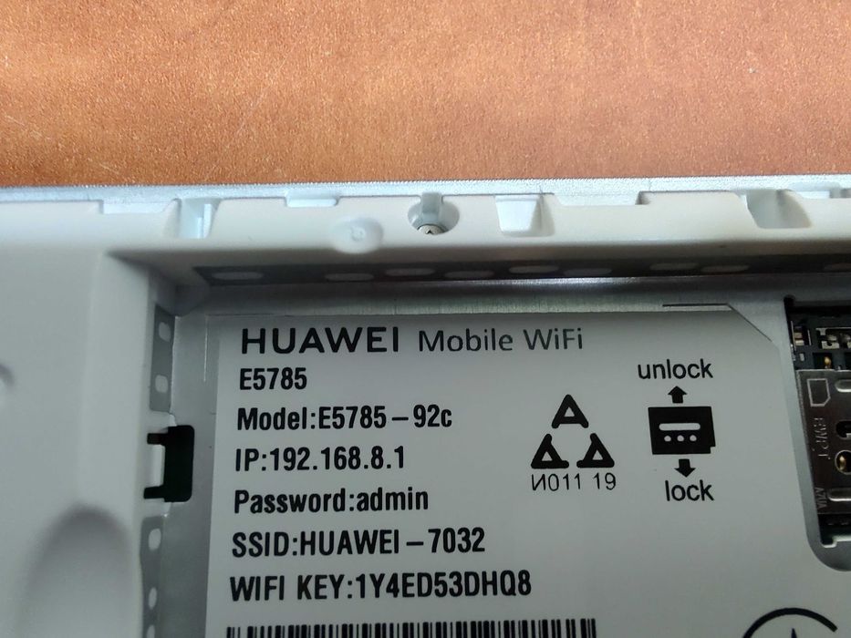 Modem internet mobil  MIFI WIFI cartela SIM 4G 4G+ LTE Huawei E5785