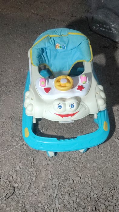 Шезлонг ходунок каляска