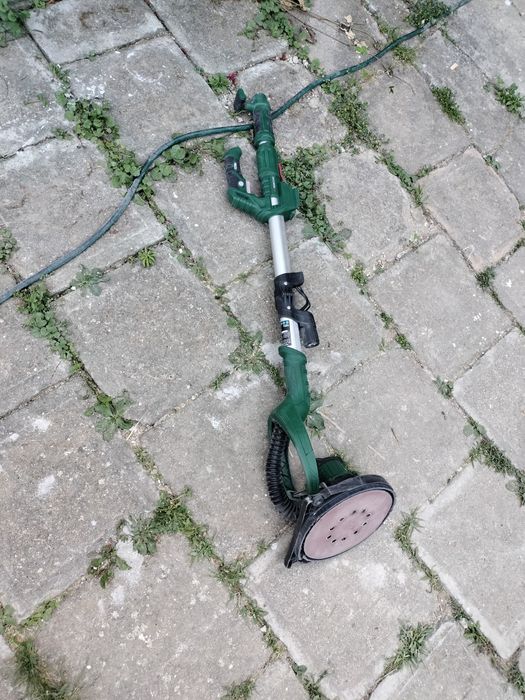 Vând girafă Parkside