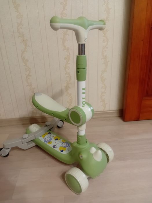 Продам самокат новый