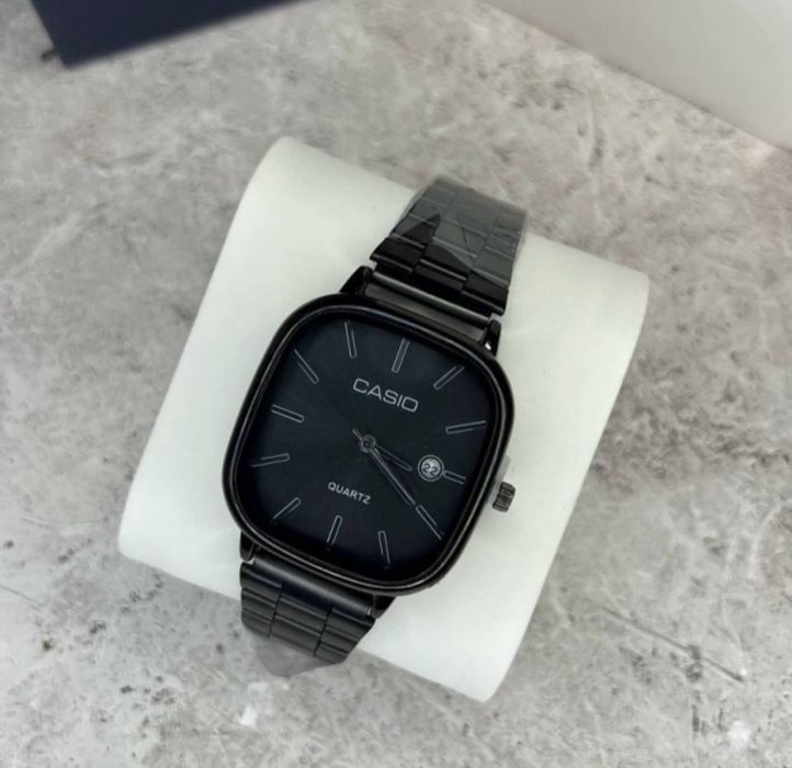 Кварцевый Casio 12000 теңге