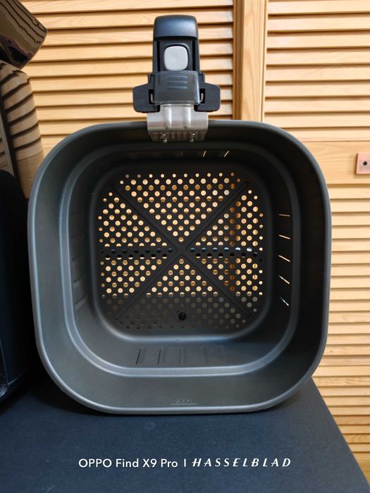 Airfryer Electrolux 700 XXL EAF7B, 1800w, capacitate 6.8L