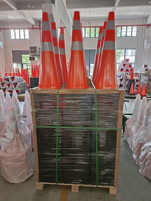 конус конусы дорожные