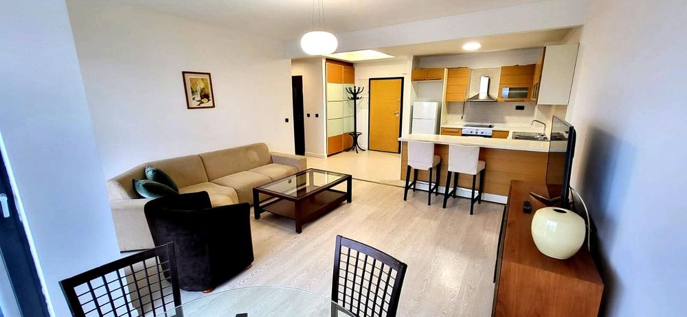 PROPRIETAR inchiriez apartament Emerald Residence 2  camere