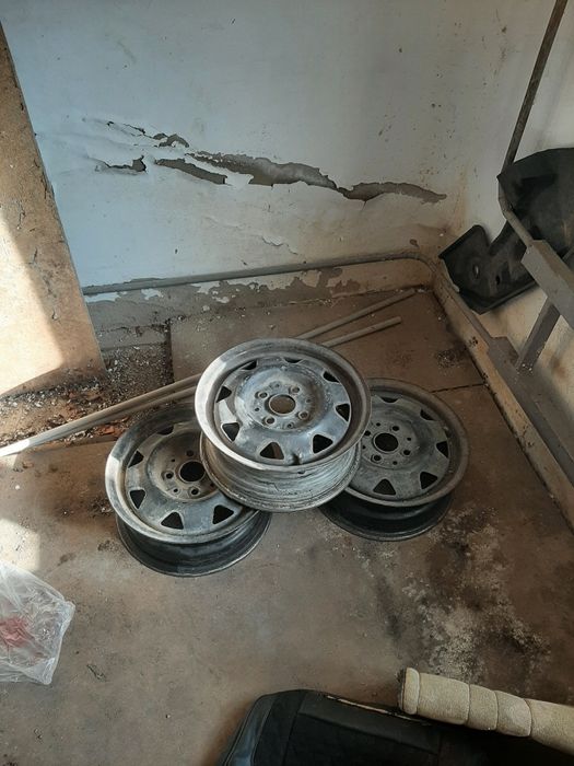 Шина с дисками комплект