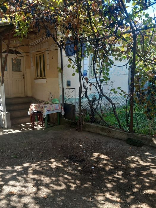 Casa de vanzare Francesti