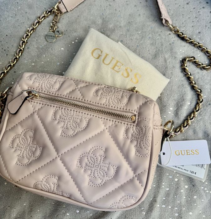 Розова чанта Guess