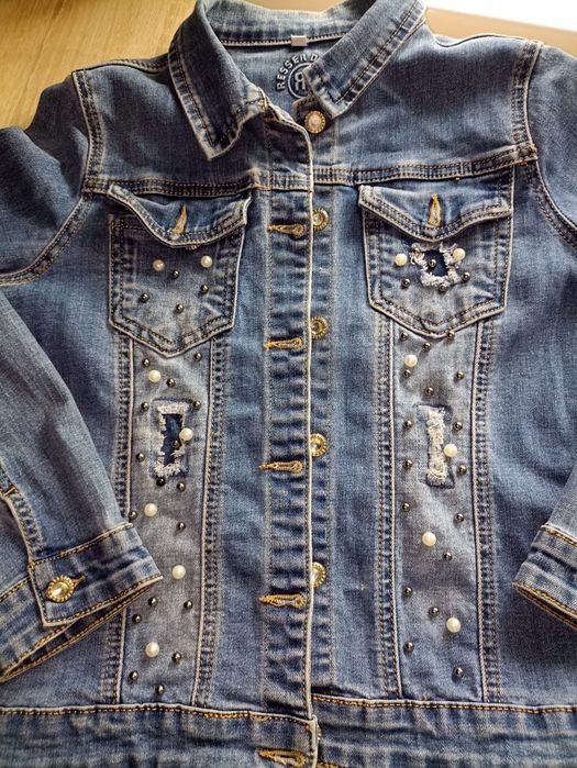 Джинсовая куртка