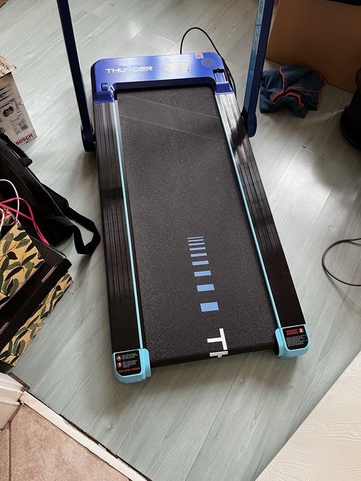 Бягаща пътека и велоергометър