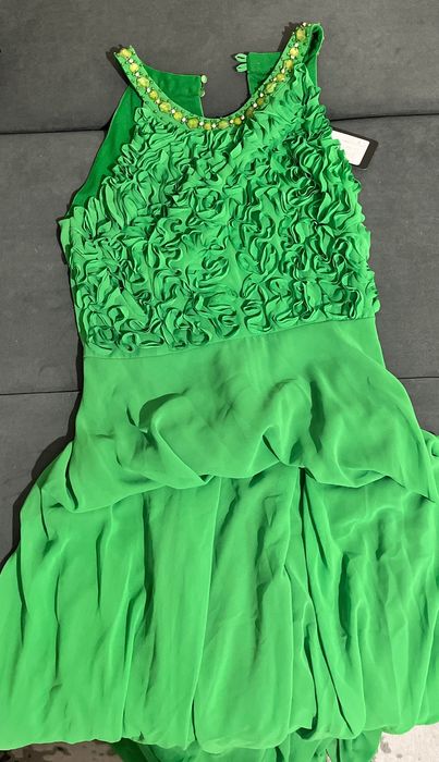 Женское платье новое