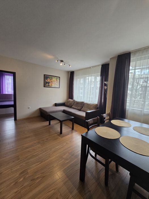 Тристаен апартамент под наем,кв. Гоце Делчев ,гр. София