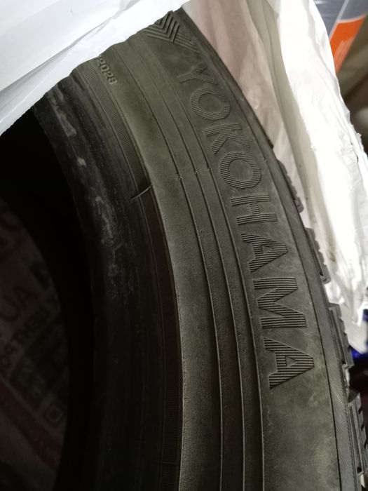 Продам шины 275/50/21