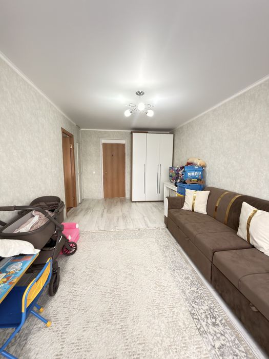 Продам 3 комнатную квартиру