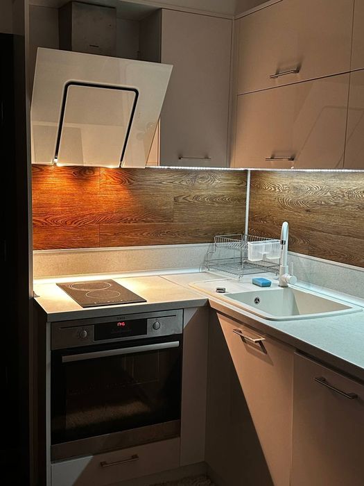 Дава се под наем Тристаен апартамент в с. Левски, Област Варна - 70 кв.м за 663 € - Снимка #11