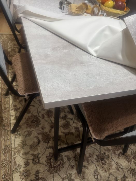 продам стол с 8 ю ст