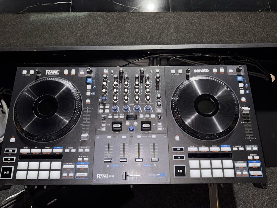 продам dj контроллер Rane four