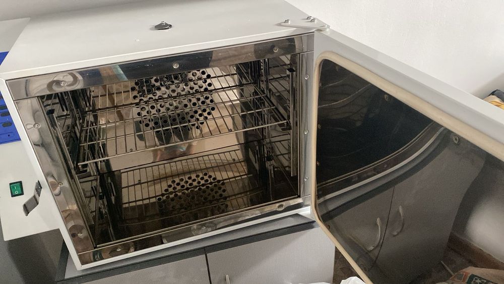 Сухожировой шкаф