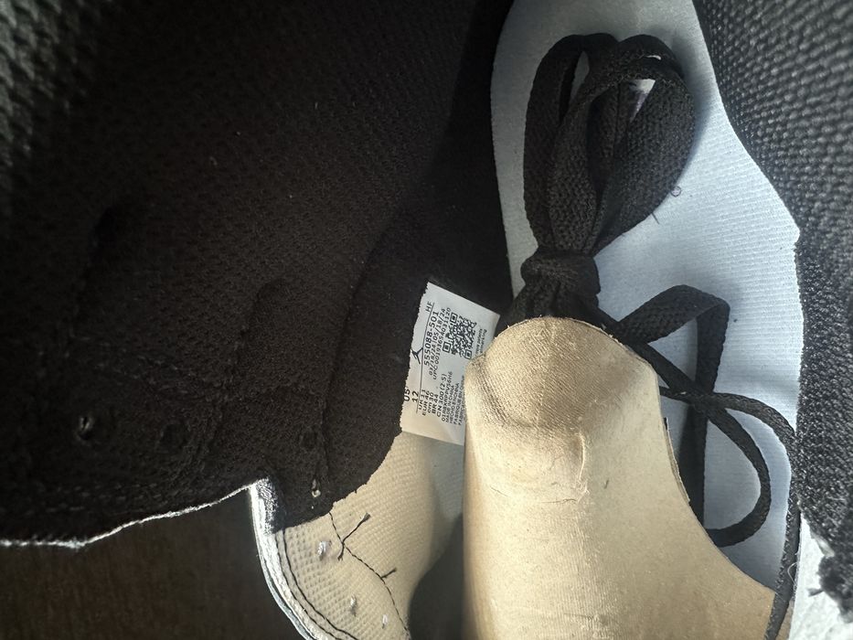 Air Jordan 1 Retro High Court Purple