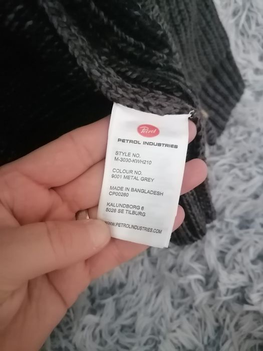 Vand flanel /pulover chic barbati