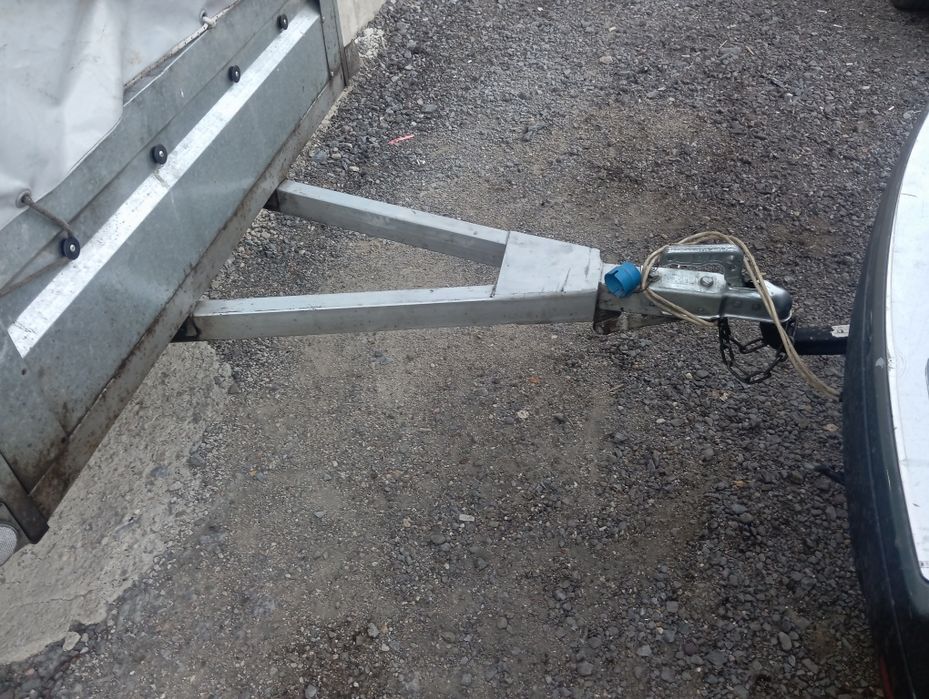 Продано прицеп в хорошем состоянии