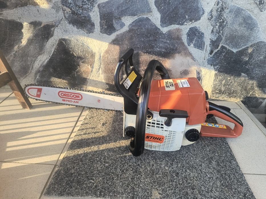 Drujbă Stihl 023,230 in stare foarte bună