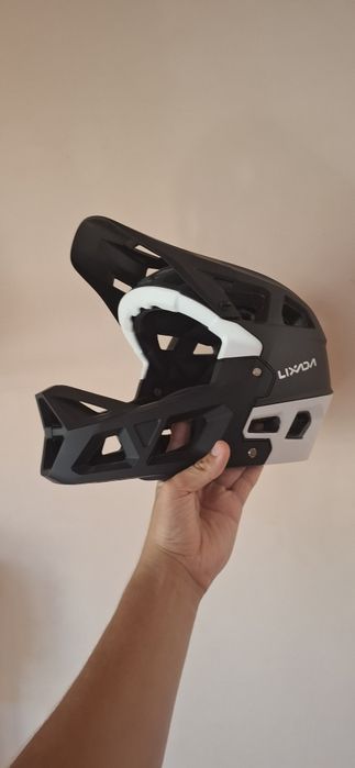 Vând casca full face mtb