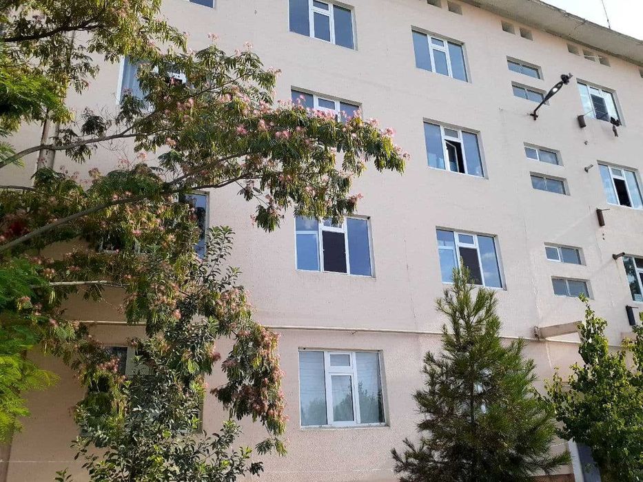 Қулай ва шинамгина уй ижарага берилади.