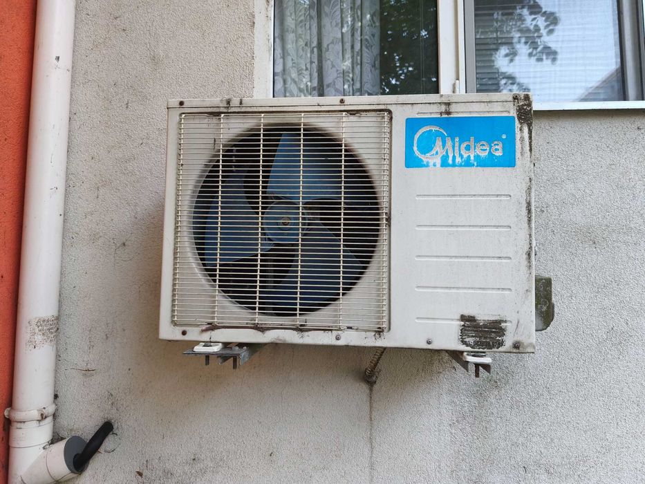 Климатик Nippon и Midea