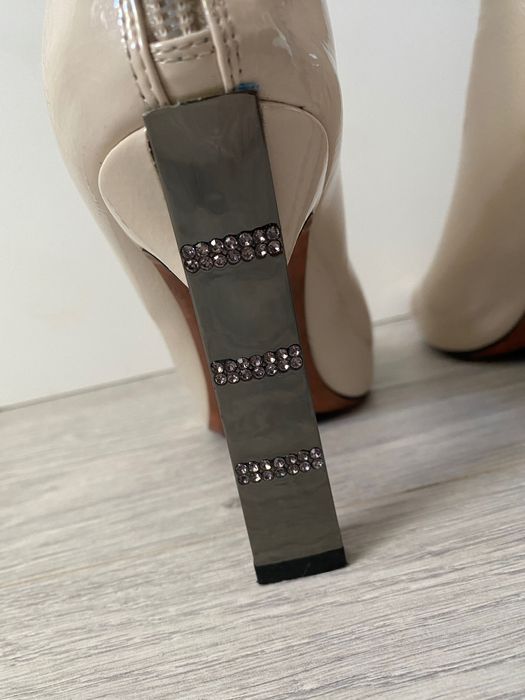 Демисезонные обувь Ботильоны