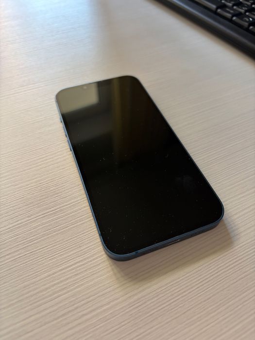 iPhone 13 256 GB б/у