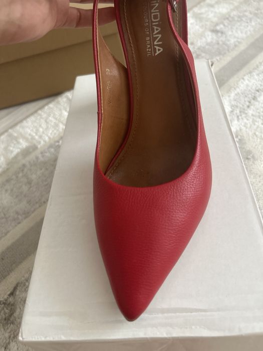 Срочно туфлилер сатылады 3мың тг